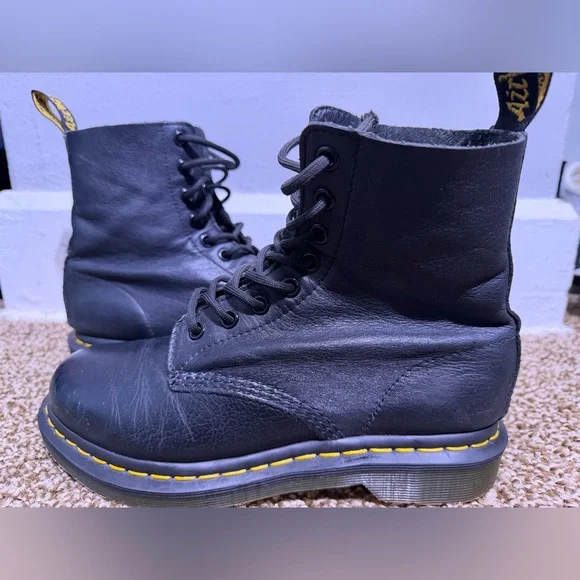 Dr. Martens 1460 Pascal Black Virginia Leather Soft Boots Women’s Size 6 - Picture 4 of 7